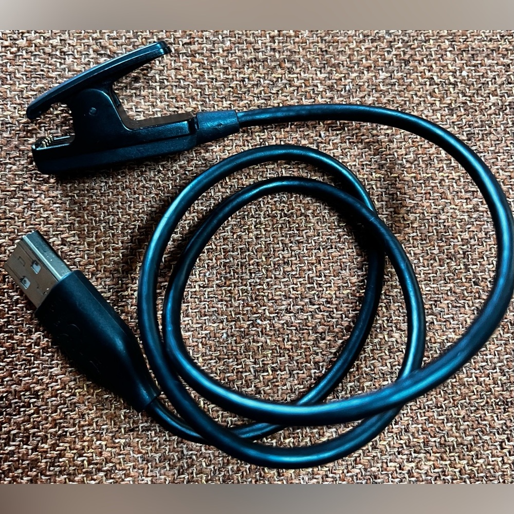 Garmin Black USB Charging/Data Clip